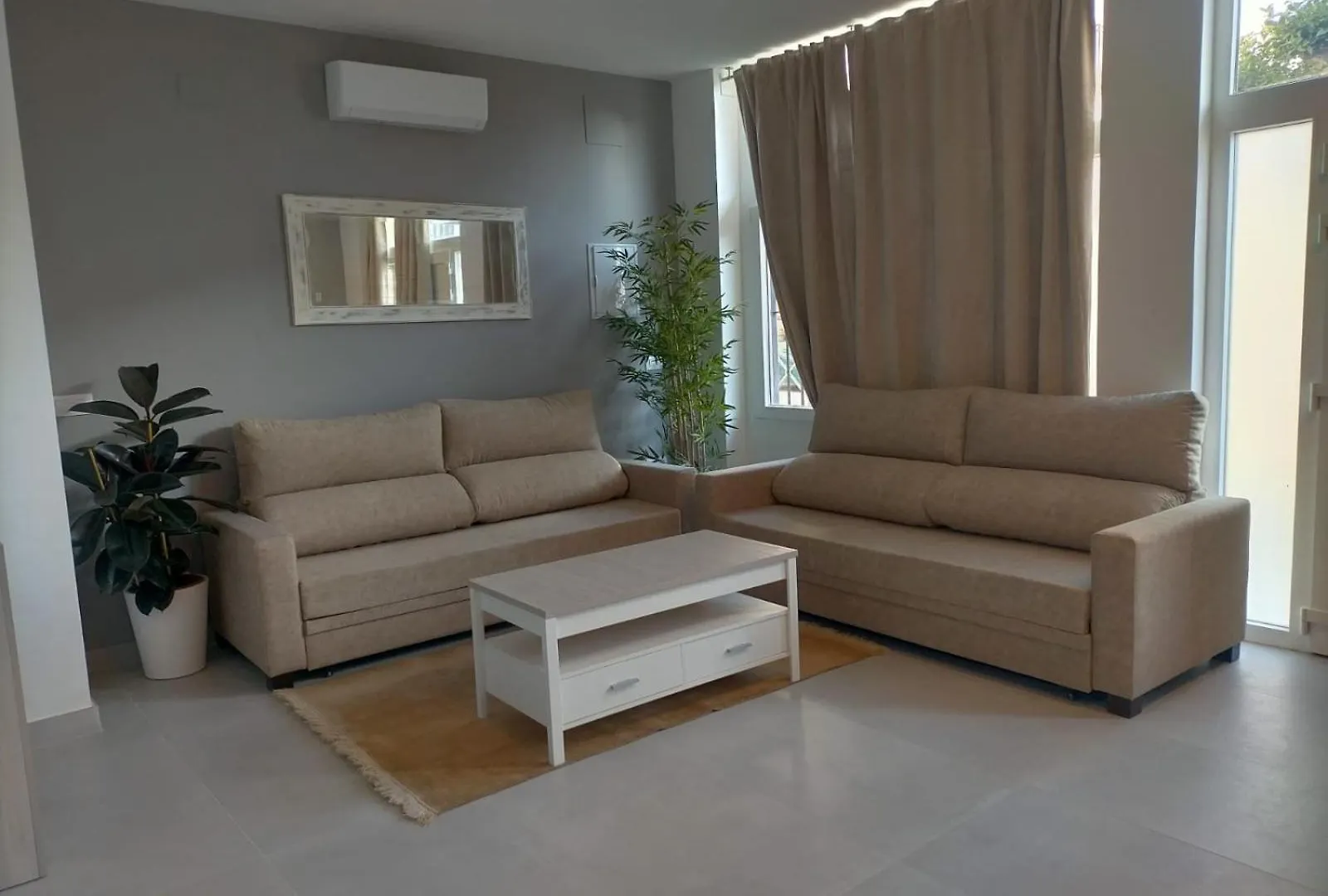 Baeza Aloja Apartment